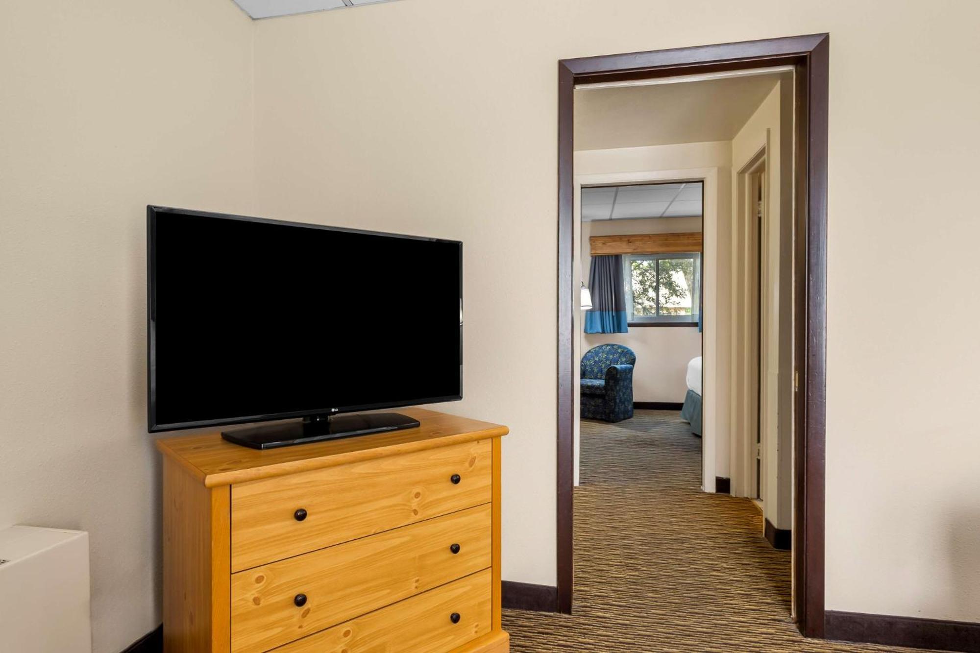 Best Western Lee'S Motor Inn Chamberlain Εξωτερικό φωτογραφία