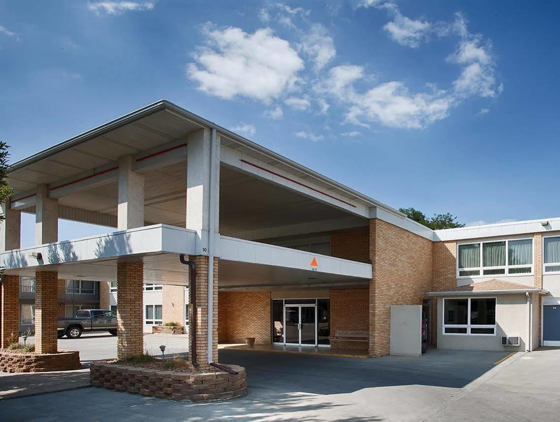 Best Western Lee'S Motor Inn Chamberlain Εξωτερικό φωτογραφία